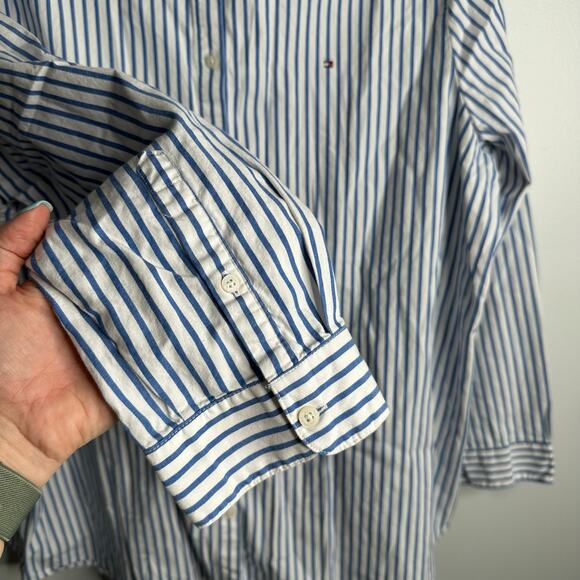 Tommy Hilfiger cotton blue + white vertical stripe relaxed fit button up shirt - Picture 5 of 7